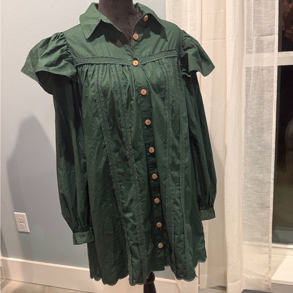 FARM Rio Deep Green Long Puffer Sleeve Wood Button Down Flowy Embroidered Dress - Picture 2 of 12